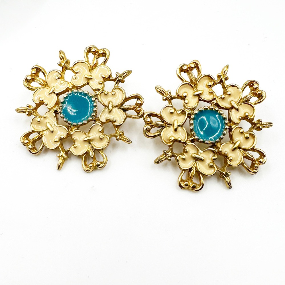 Vintage Gold‎ Tone Enamel Flower Earrings Blue Medallion Pierced